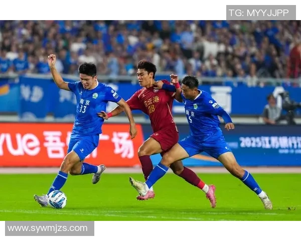 南京足球队在足球战术排行榜中荣登第七名引发热议与期待 南京足球队在足球战术排行榜中荣登第七名引发热议与期待