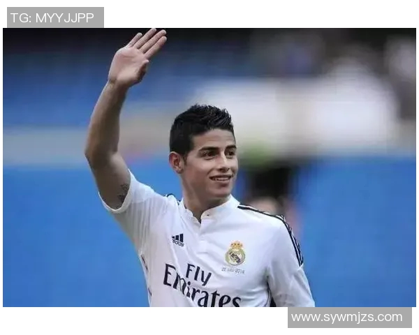 年轻时的足球明星劳尔颜值回顾与风采展现