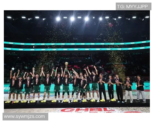 深圳篮球队防反策略分析及其对比赛结果的影响探讨 深圳篮球队防反策略分析及其对比赛结果的影响探讨