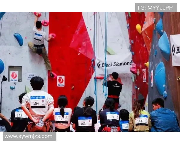 攀岩联赛点评：南京滑板队的耐力表现